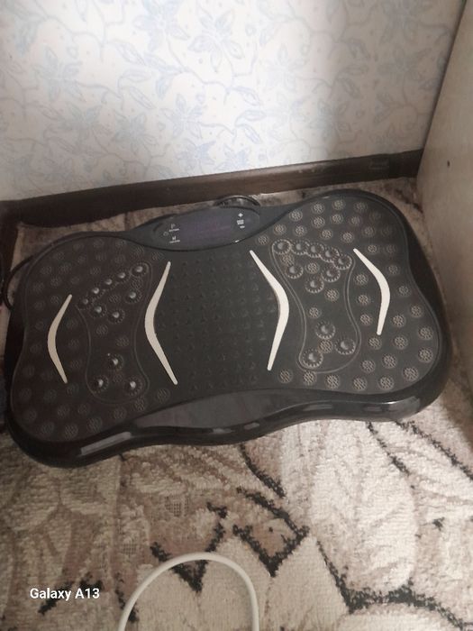 Vibraplatforma ozish uchun zor moslama