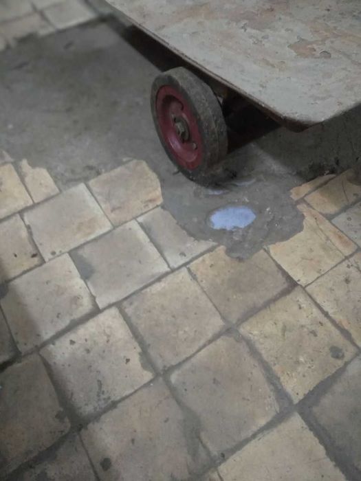 Арава, тележка на новых колёсах, незаменимый помощник