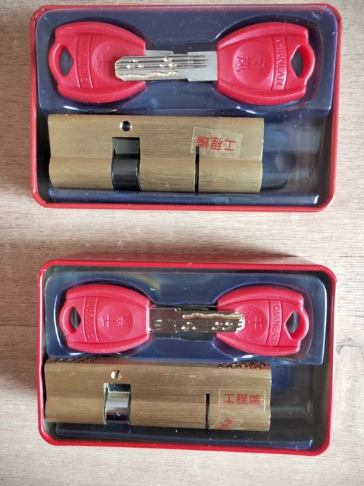 Продам две сердцевинаы для китайских дверей форпост