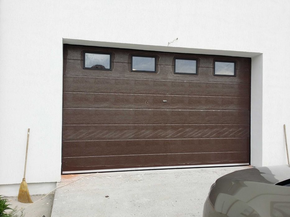 usi garaj de vanzare cu montaj in bailesti,usi garaj automate