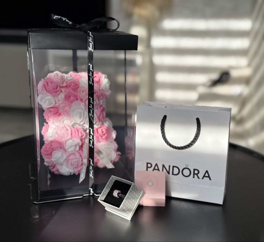 Талисман Пандора / Pandora + мече от рози