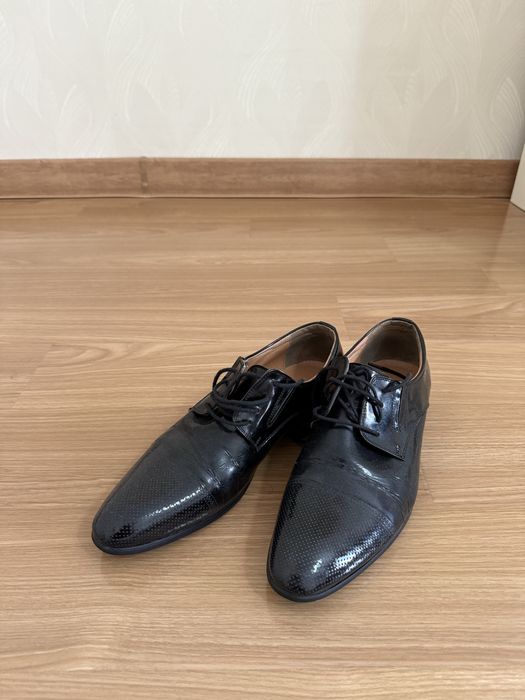 продам мужскую обувь