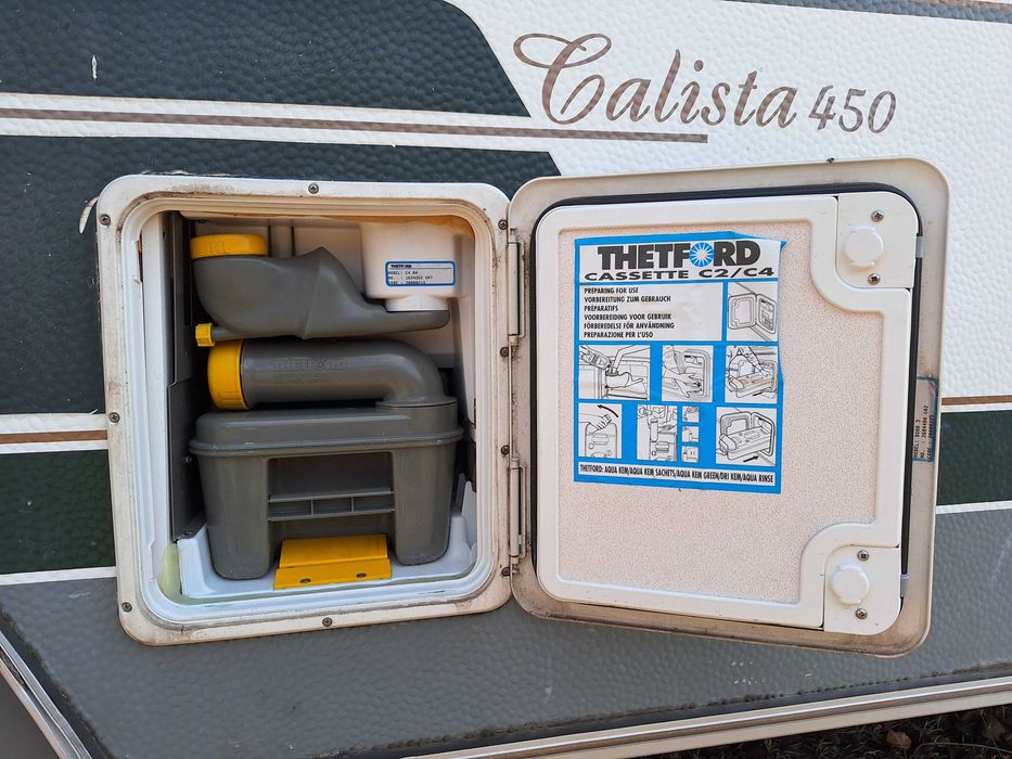 Caravan Chateau Calista 450