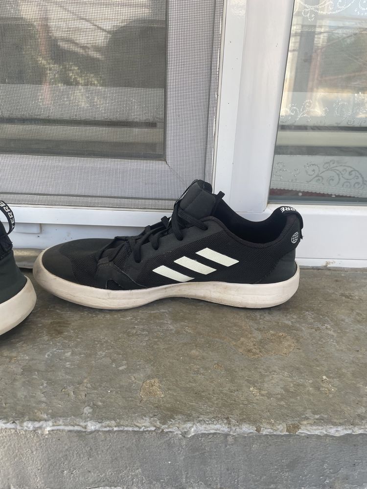 Adidas Оргинални маратонки