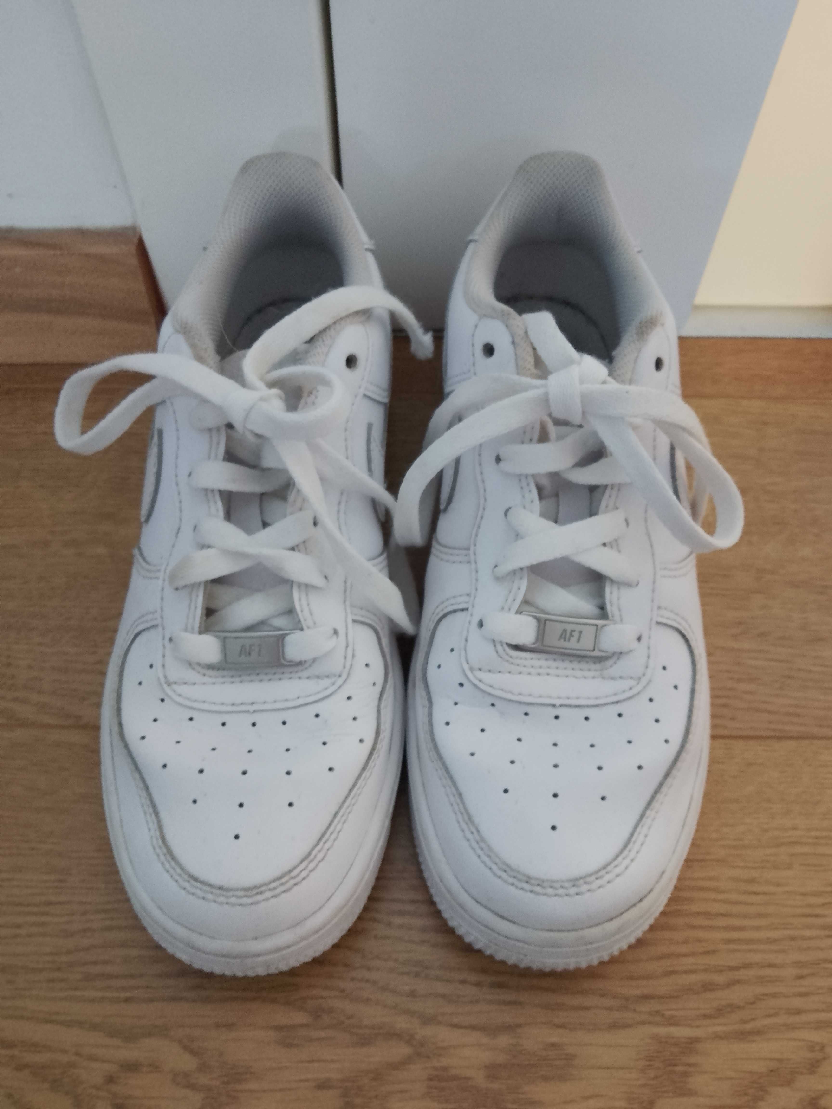 Nike Air Force 1 оригинални маратонки 38 новер