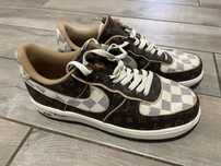 Adidasi Nike Air Louis Vuitton !