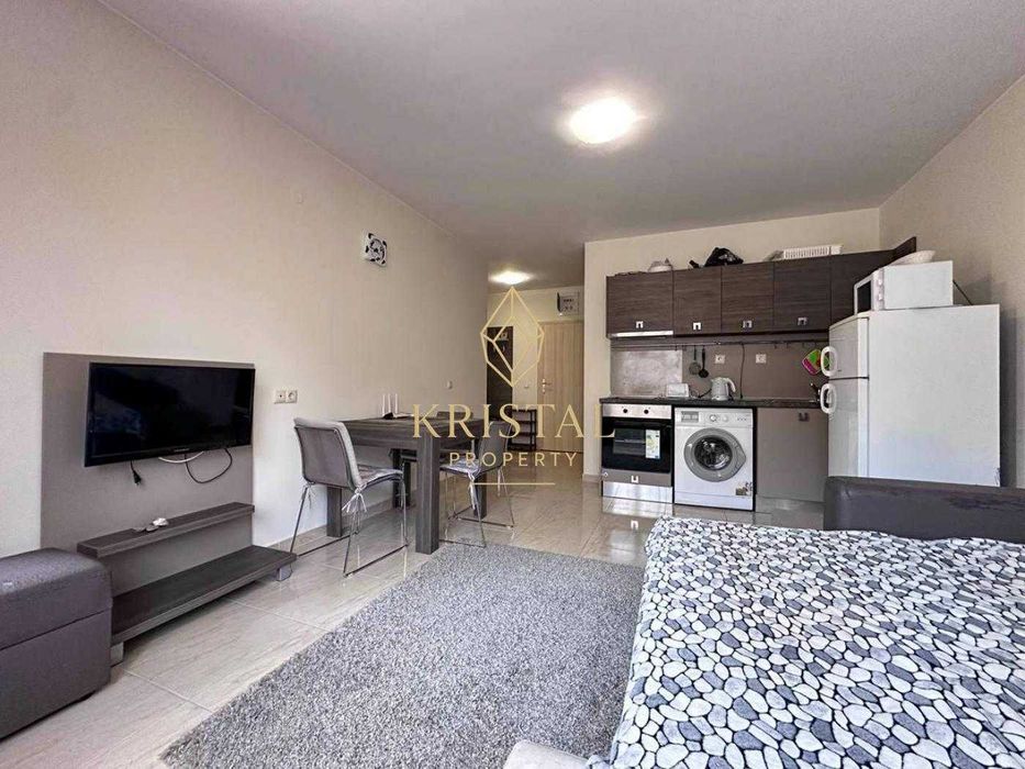 Продава се Двустаен апартамент в Свети Влас - 64 кв.м за 1625 €/кв.м - Снимка #3