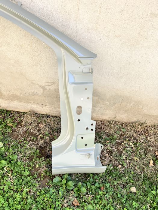 Stalp A  cap prag dreapta fata Tesla model 3 an pana la 2023