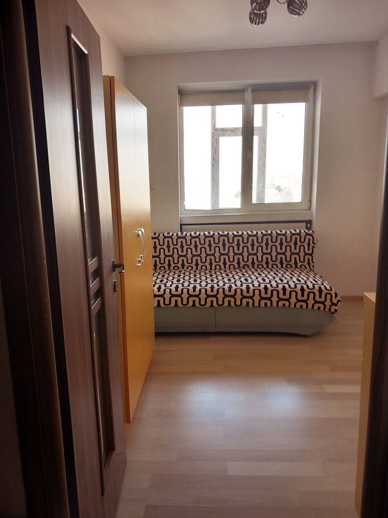 Apartament 3 camere Prel. Ferentari 52-60