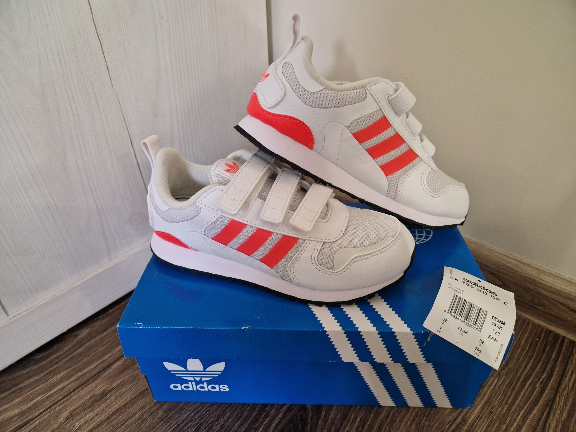 Сникърси Adidas 32 номер за момиче