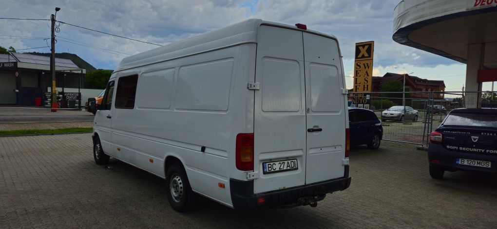 ww lt 2.5 diesel 8+1 locuri 2004