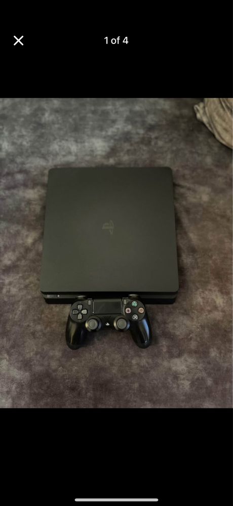 Playstation 4 slim
