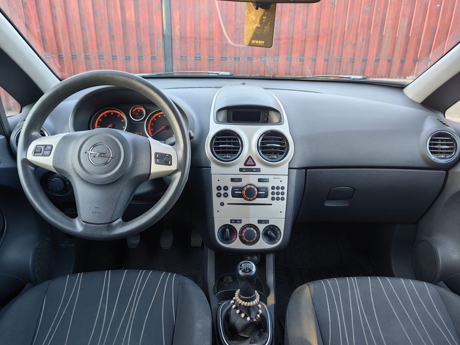Vând Opel Corsa 2008