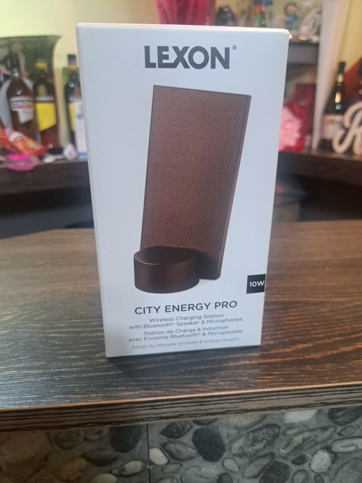 Incarcator wireless cu difuzor si handsfree