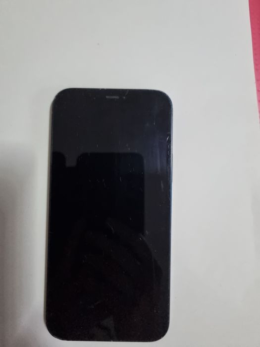 Iphone 12 în stare buna