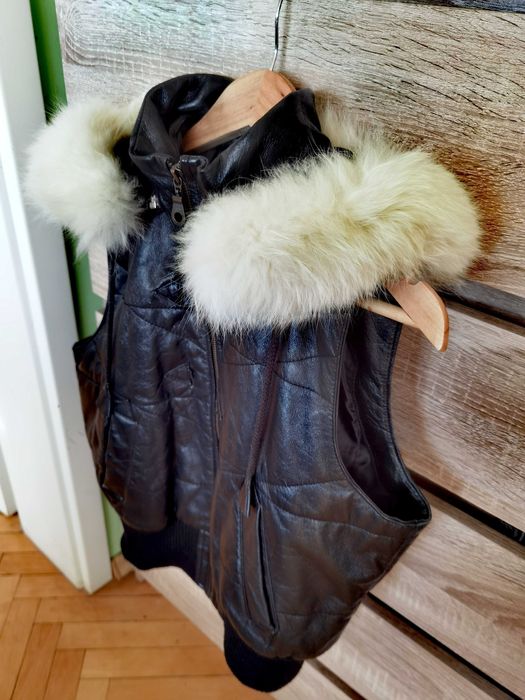 Дамски кожен елек