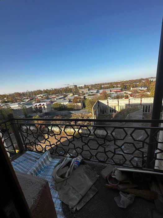 Срочно прадайутса квартера сагбон навастройка