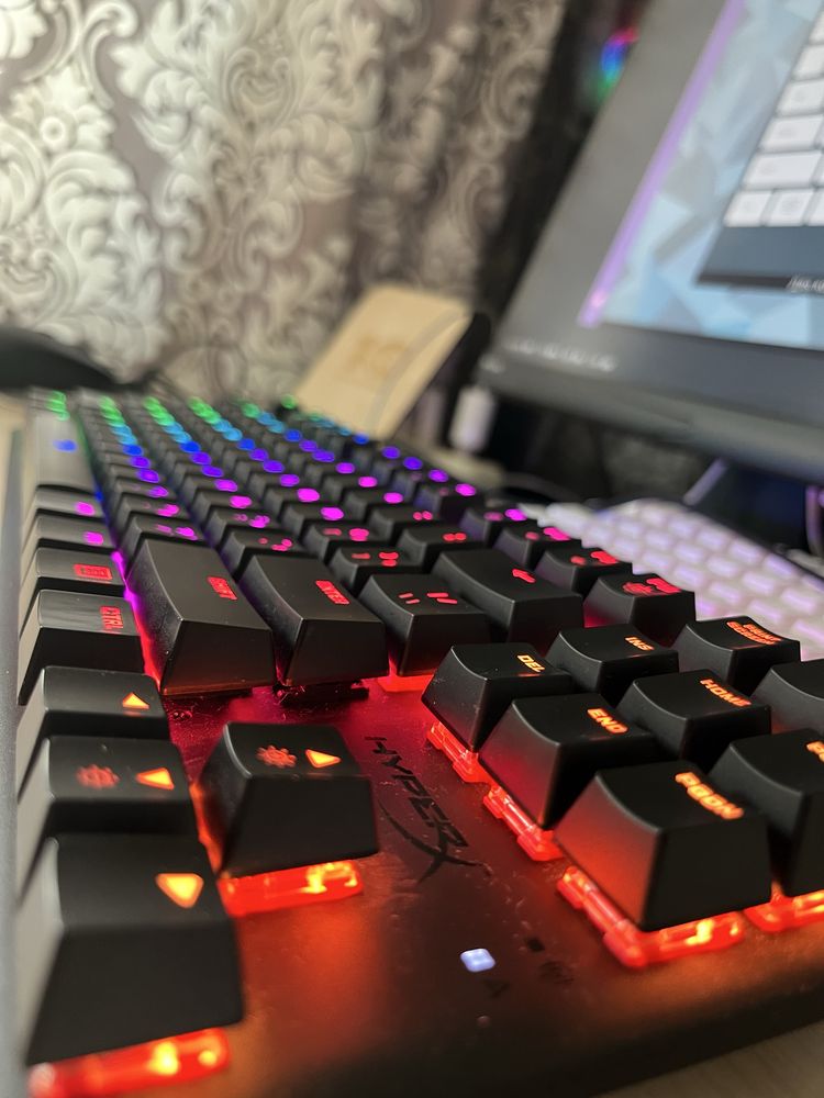 Клавиатура HyperX Alloy Origins Core HX-KB7RDX-RU