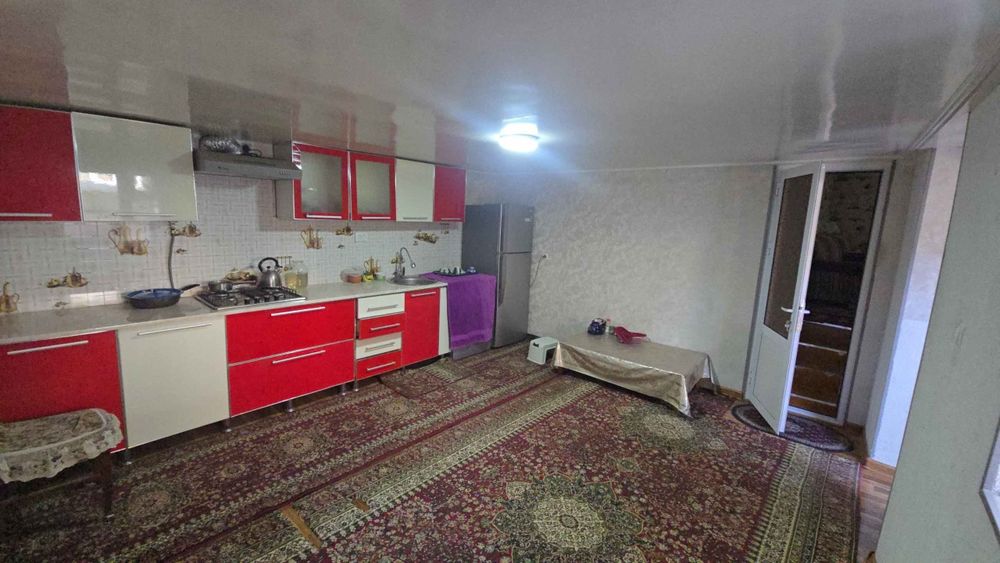 Срочно продаётся дом на земле площадью 1,7соток