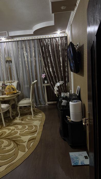 Продаю свою 3/3/9 Дархан (напротив военного училища)