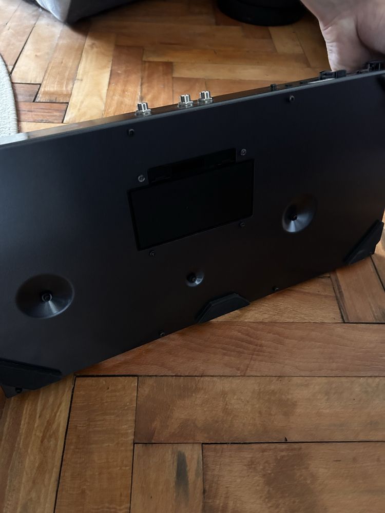 Boss ME 80 Multipedal Effect