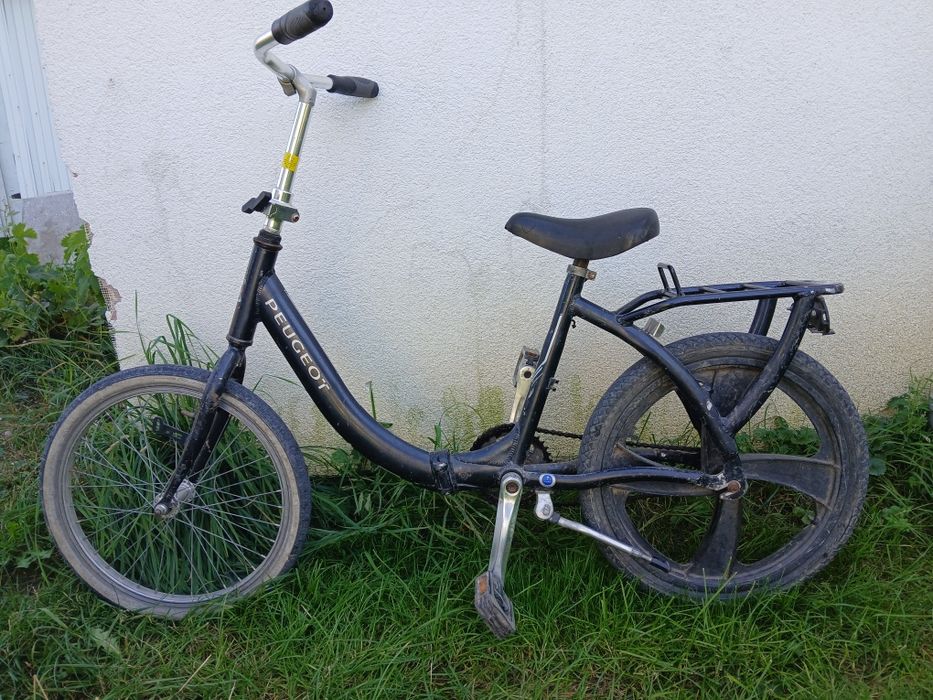 Vând   bicicleta