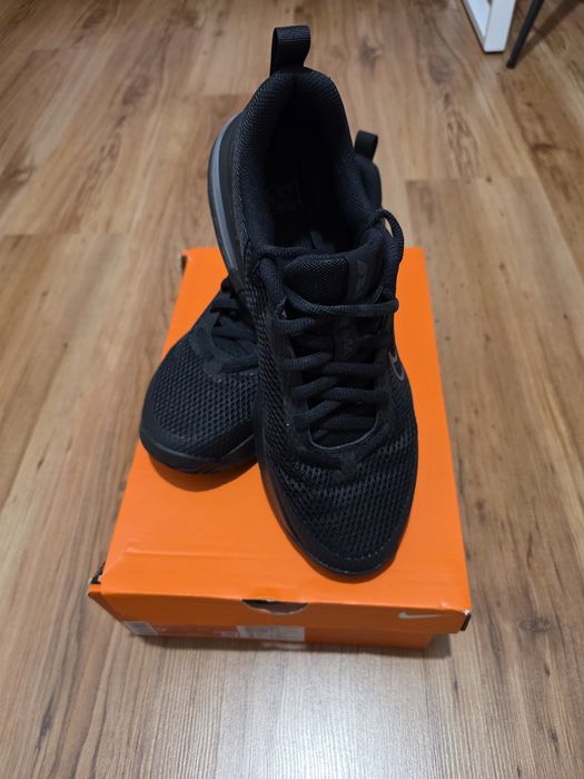 Nike Air Max Alpha Trainer 6