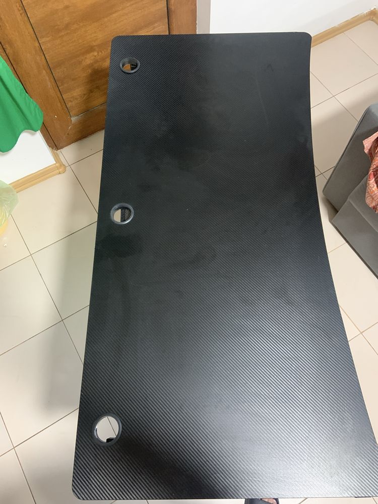Vand birou gaming URGENT!