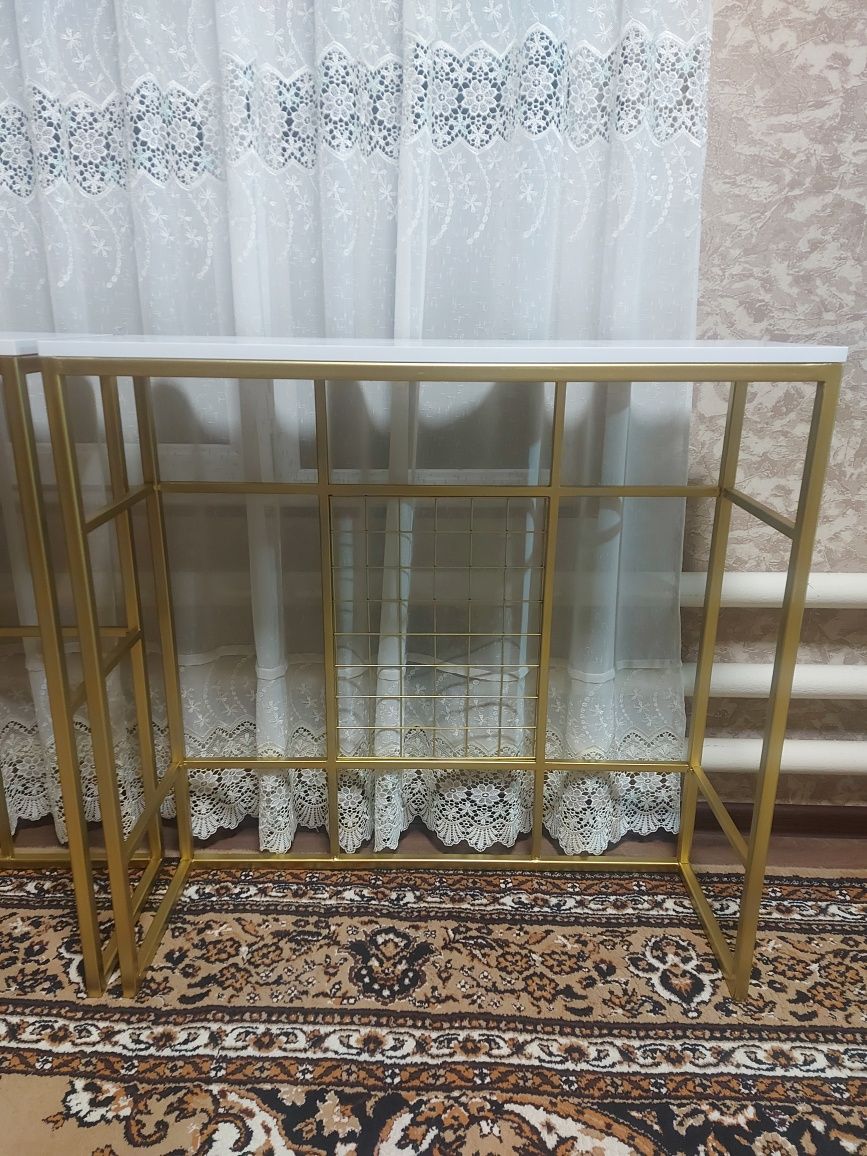 Консоль для вашей прихожей