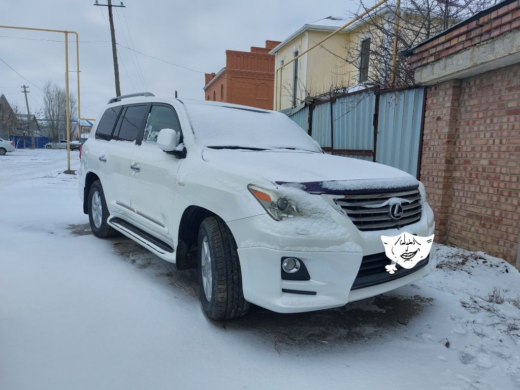 Продам Lexus LX570