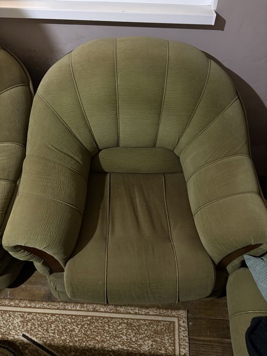 Целият комплект + маса