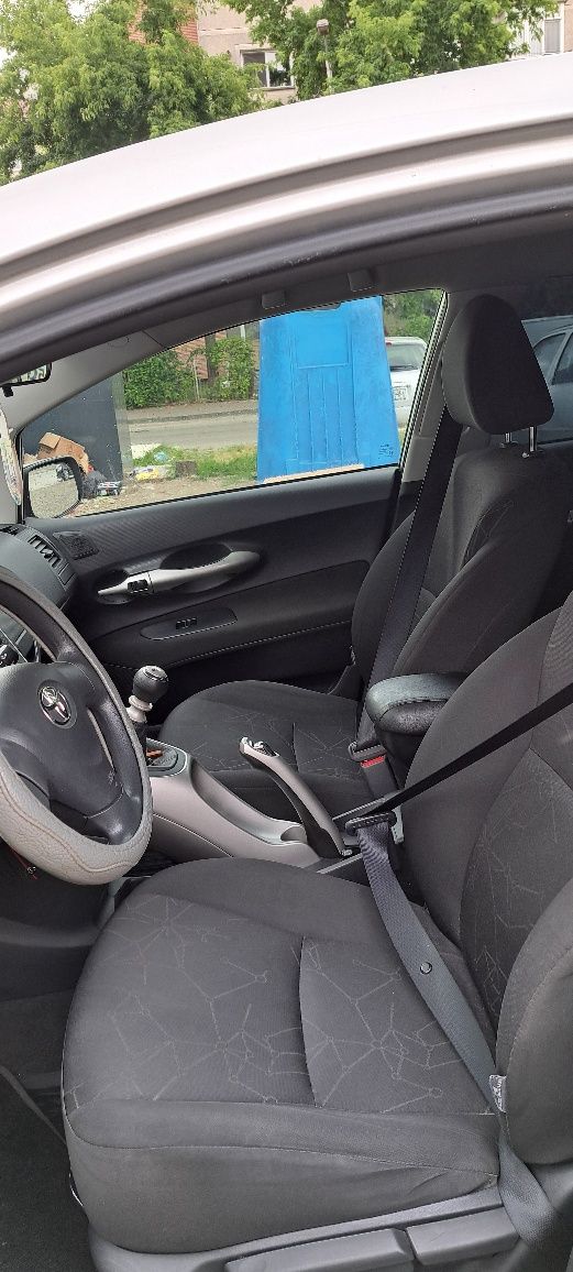 Toyota Auris an 2010