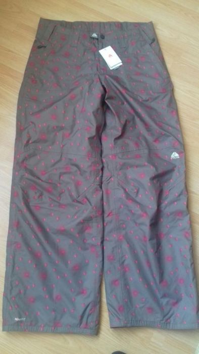 Pantaloni Nike femei snowboard măr. L