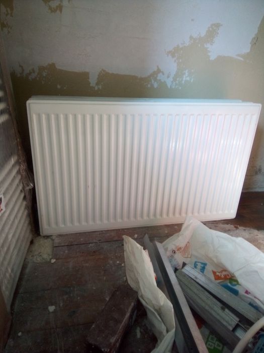 Продавам панелен стоманен радиатор