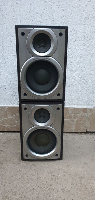 Vând două boxe Panasonic 80w ambele