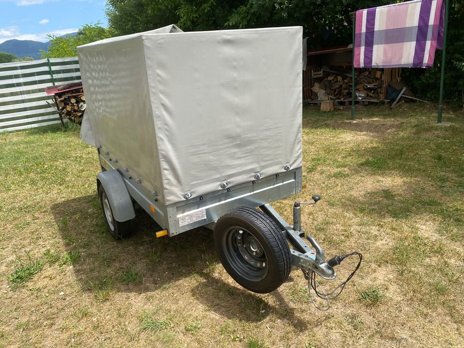 Remorcă 750 kg,an 2022