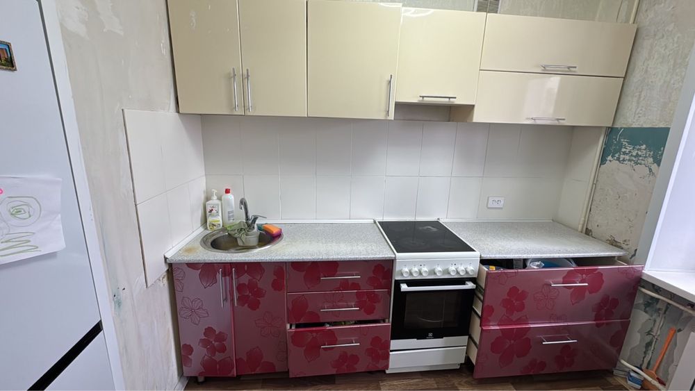 Продам кухонный гарнитур