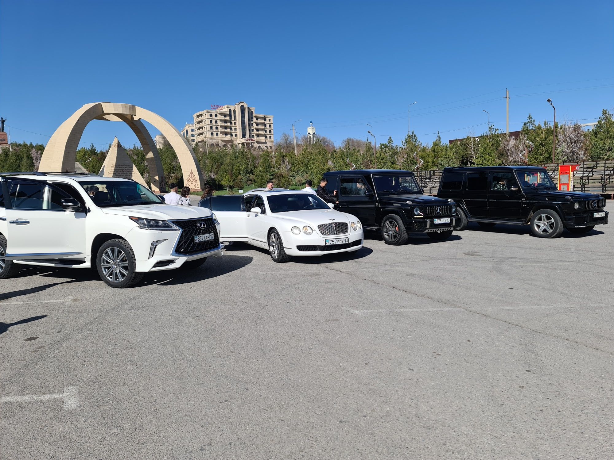 Автопрокат Шымкент. Выписка с роддома Аренда Авто.Кортеж Гулянка.