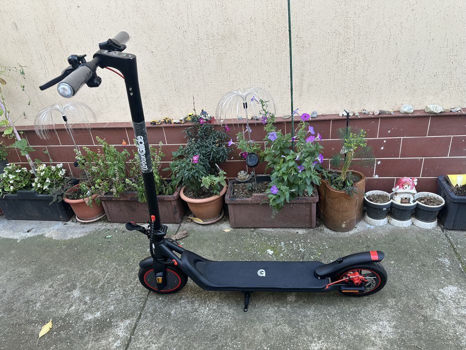 Trotineta electrica Urban Glide Noua