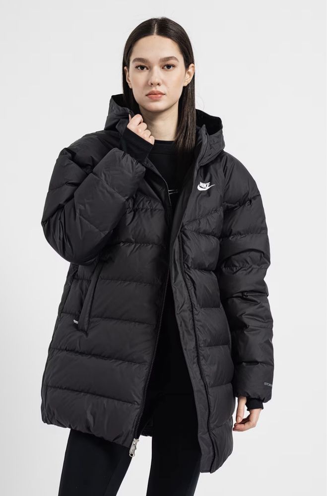 Nike Storm-Fit Windrunner Яке Оригинално S