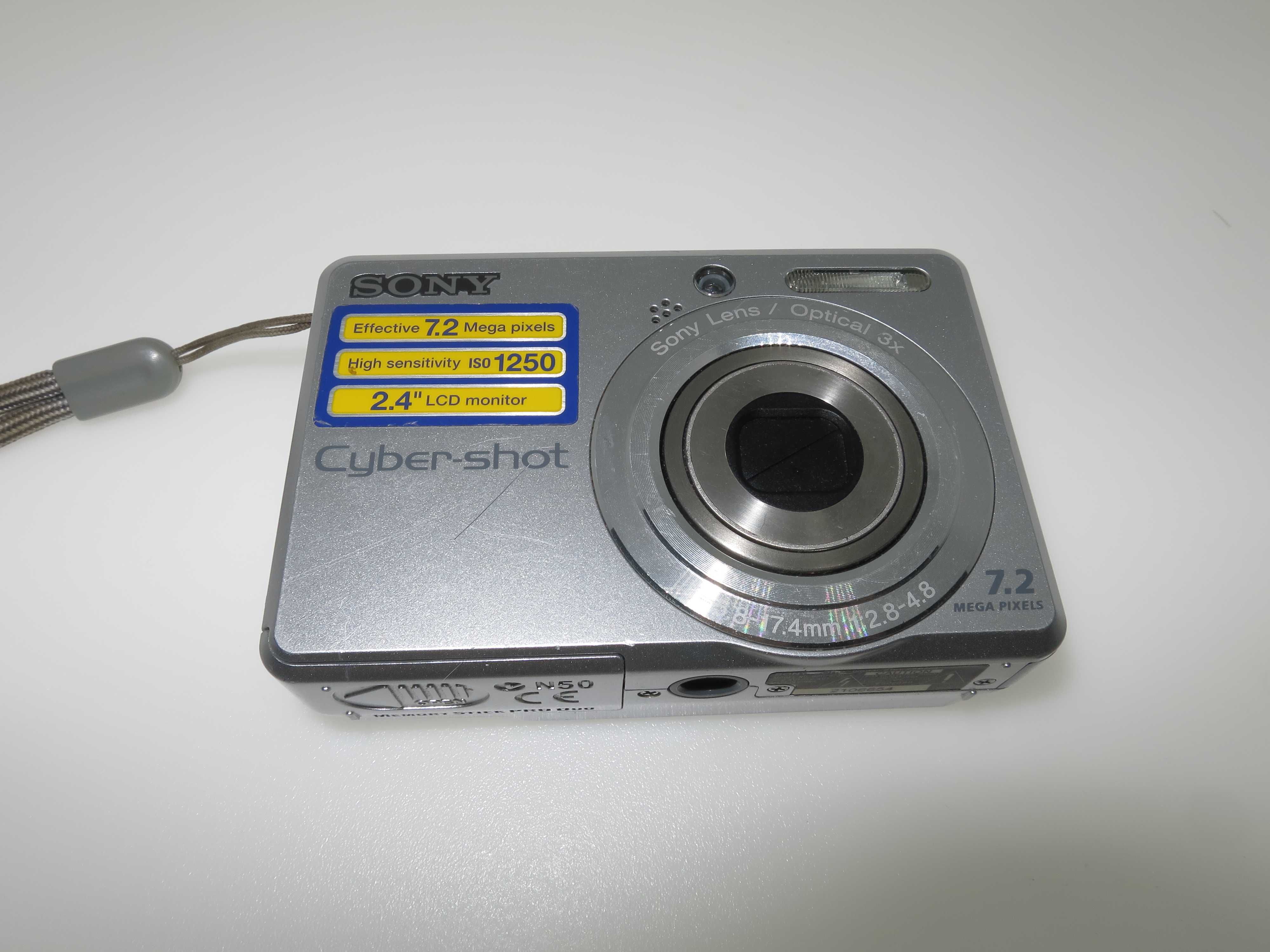 Sony S730 ултра компактен фотоапарат камера работи перфектно