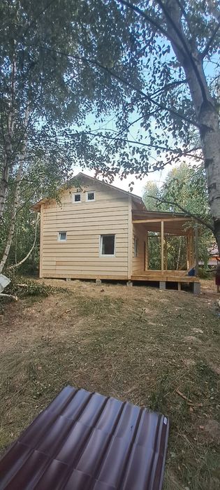 Vindem căsuțe din lemn tip A,