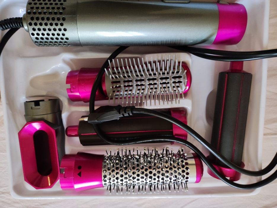 Уред за сушене,изправяне,къдрене!