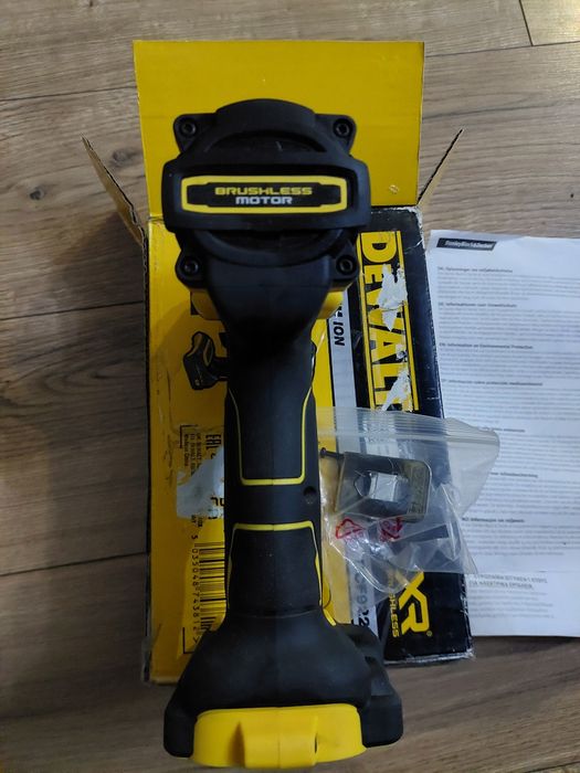 Bormasina impact 1/2 ]patrat dewalt