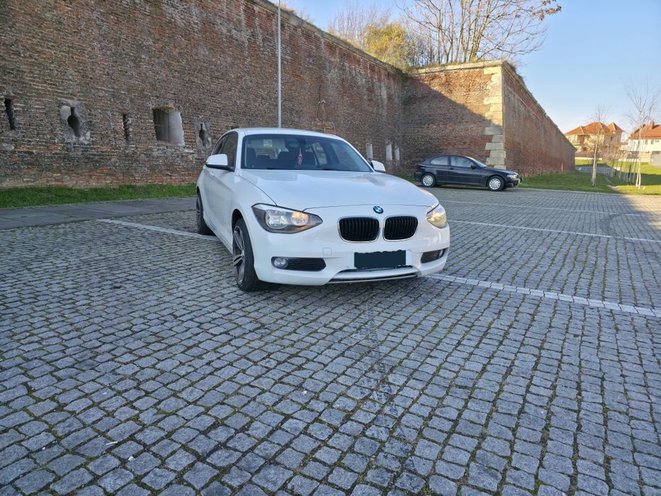 Vând/schimb bmw seria 1    2015