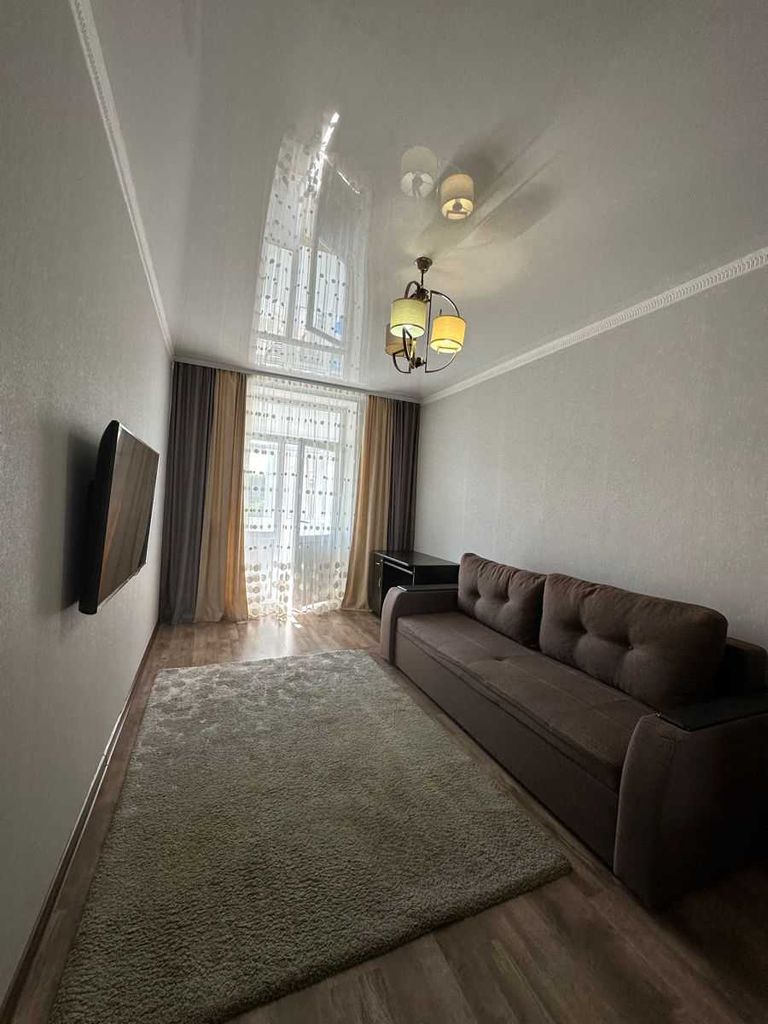 Дава се под наем Двустаен апартамент в София, Горубляне - 70 кв.м за 400 € - Снимка #2