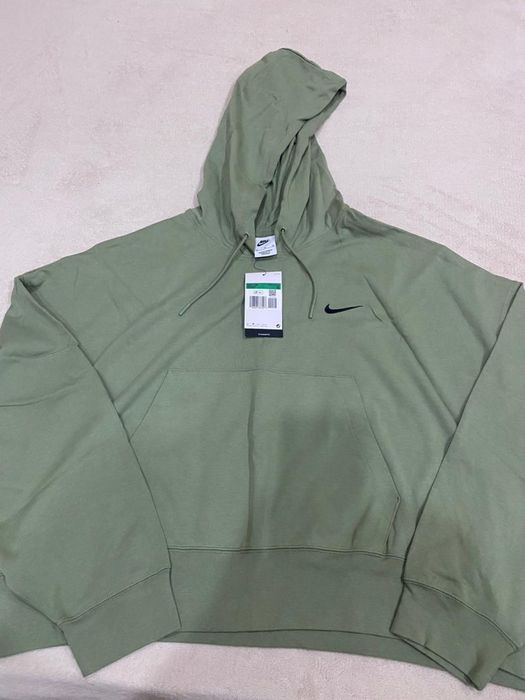 Толстовка Nike.