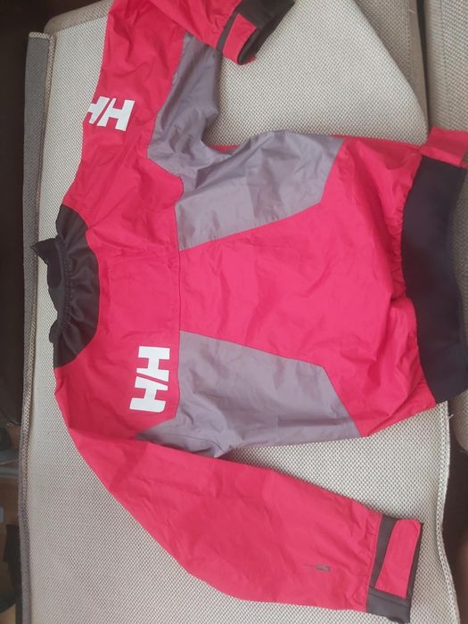 Детско тънко горнище на Helly Hansen