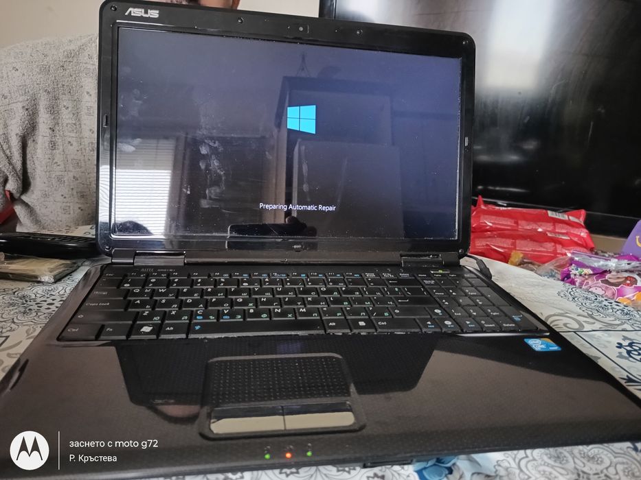 Лаптоп Asus 2007g.