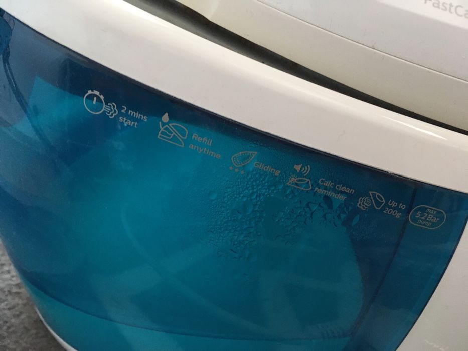 Staţie Fier Calcat Cu Aburi Philips GC6722 FastCare Compact